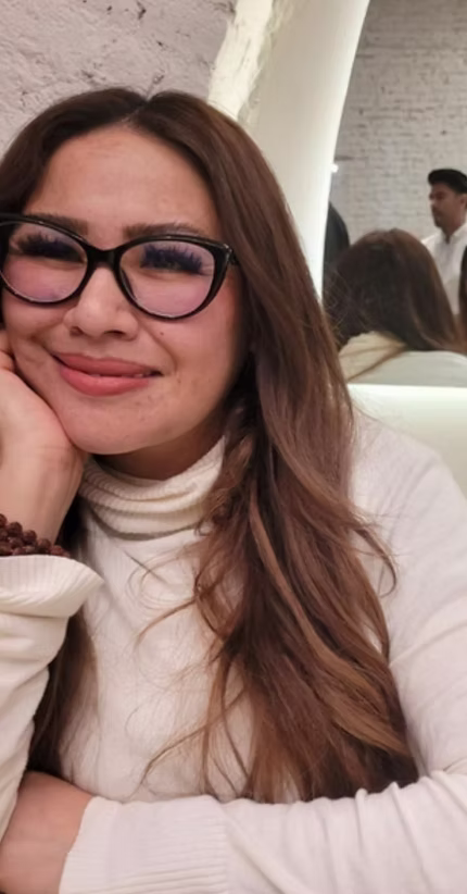 Claudia Lomelí, Terapeuta creadora de NeuroPsicoConciencia en Guadalajara